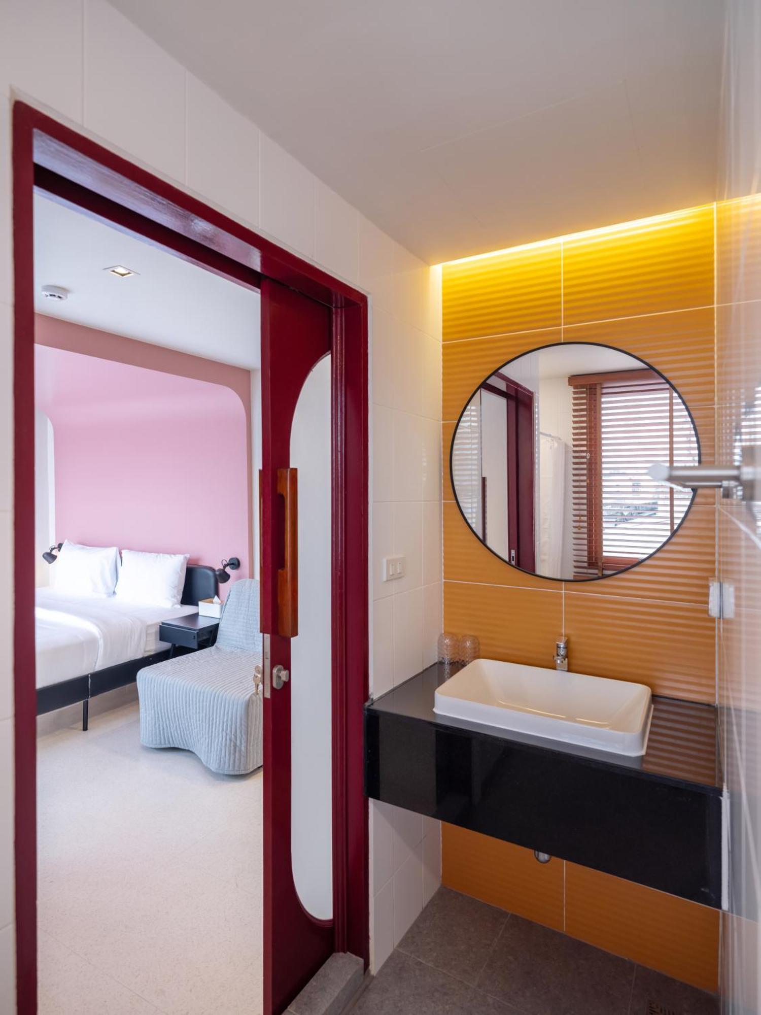 Bedtime Storeys Near Icon Siam Bangkok Exterior foto